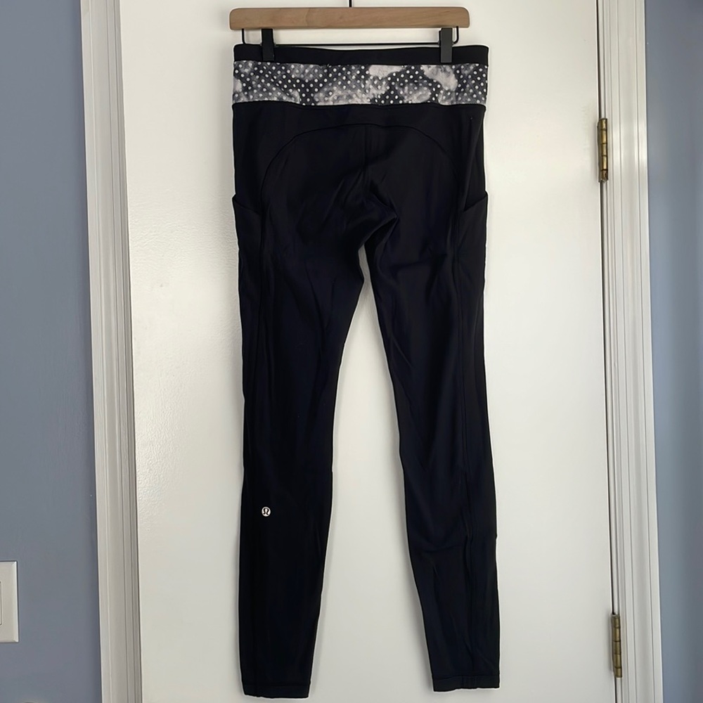 Lululemon winter running leggings black sz 8 side pockets
